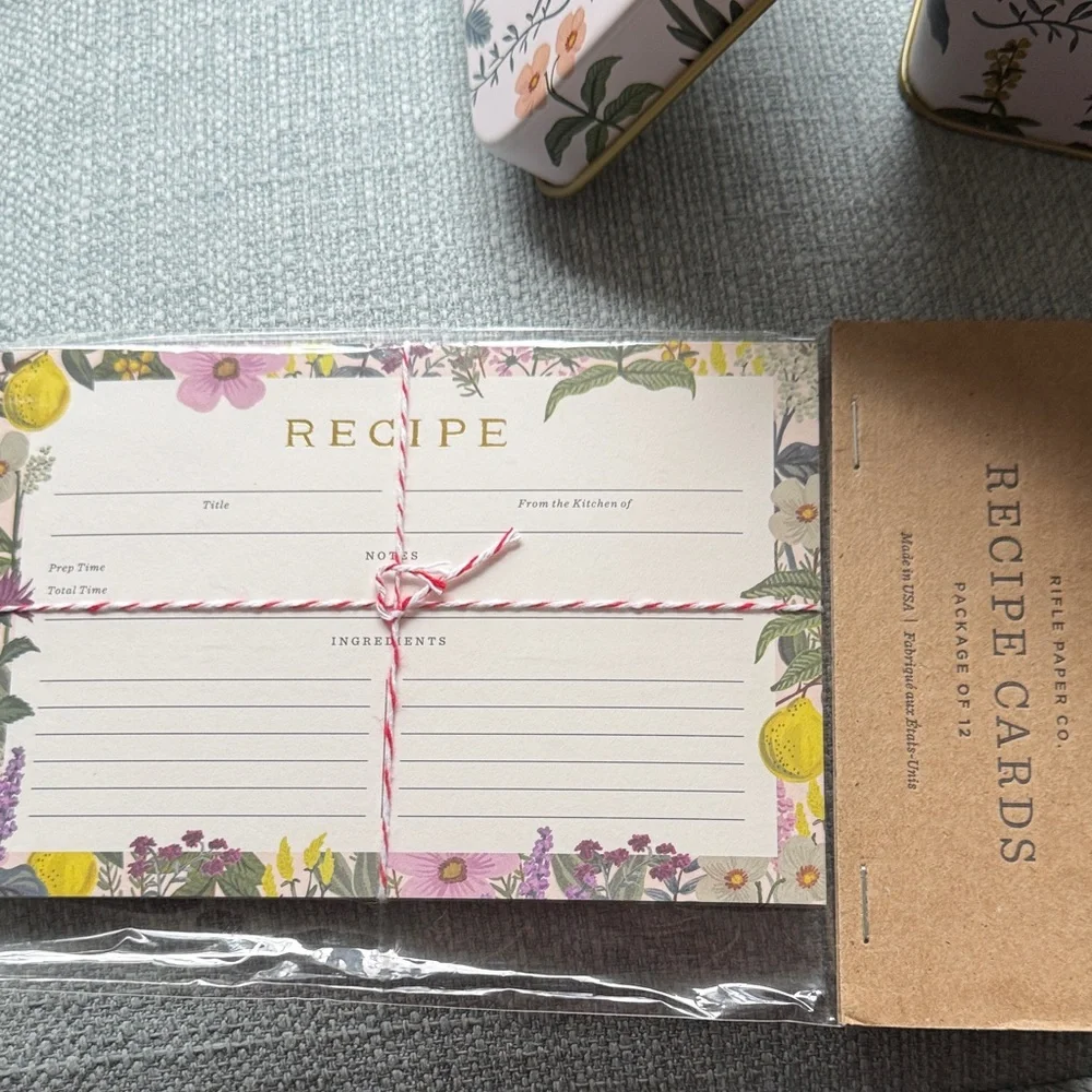 Rifle Paper Co. Floral Recipe Box with Cards NEW - Picture 2 of 6